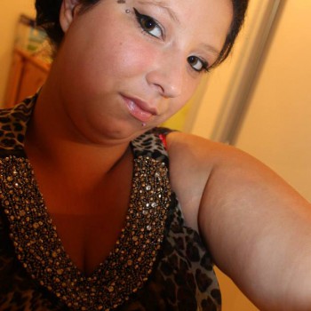 Pricillia - Sexo casual en Hanga Roa Perfil de Pricillia, 26 años, Sexo casual en Hanga Roa (Valparaíso)